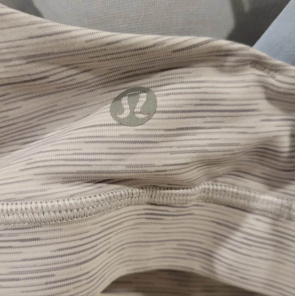 Lululemon Energy Bra Size 6